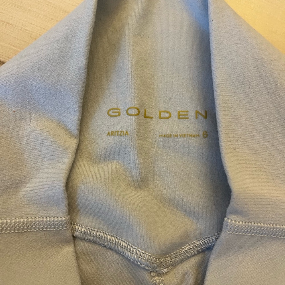 Aritzia golden bike shorts - Picture 2 of 3